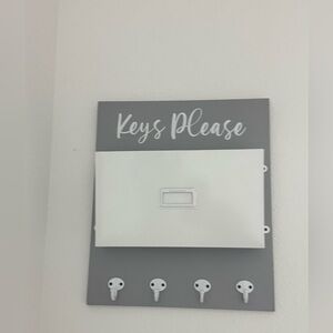 Keys & Mail Sign Plaque - Home Decor
